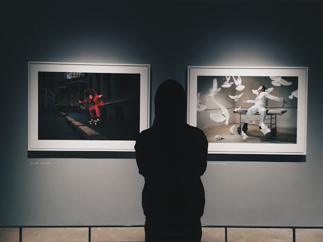 Man overweegt om te Investeren in kunst als langetermijnstrategie