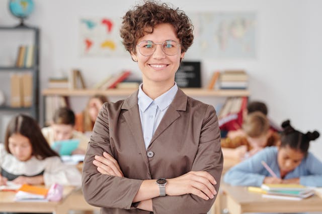 Salaris leerkracht basisonderwijs