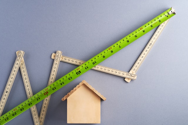 Woning uitbreiden uitgelegd met een lineaal en rolmaat